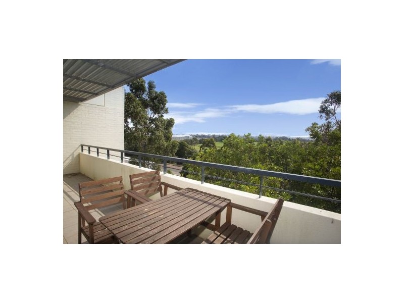 6/7  Blaxland Ave, Newington NSW 2127