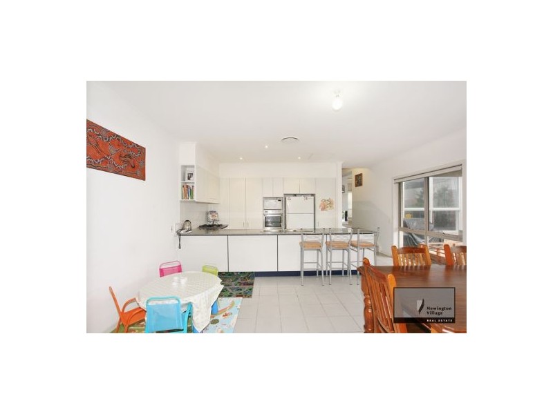 2 Roycroft Avenue, Newington NSW 2127