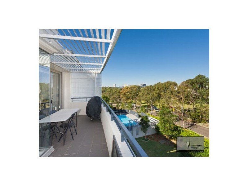 18/3 Sandpiper Crescent, Newington NSW 2127