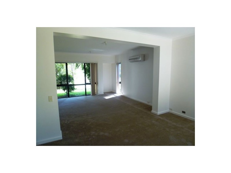 28 Ali Parade, Newington NSW 2127