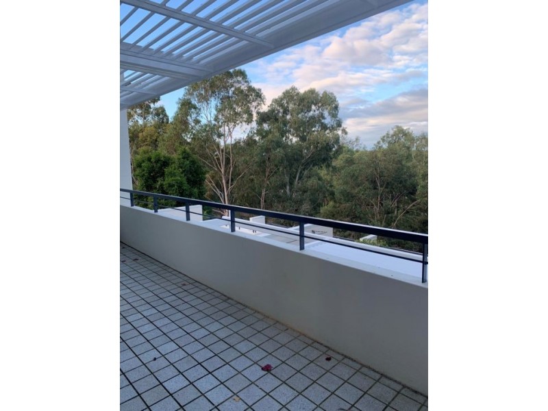 9/1 Heidelberg Avenue, Newington NSW 2127