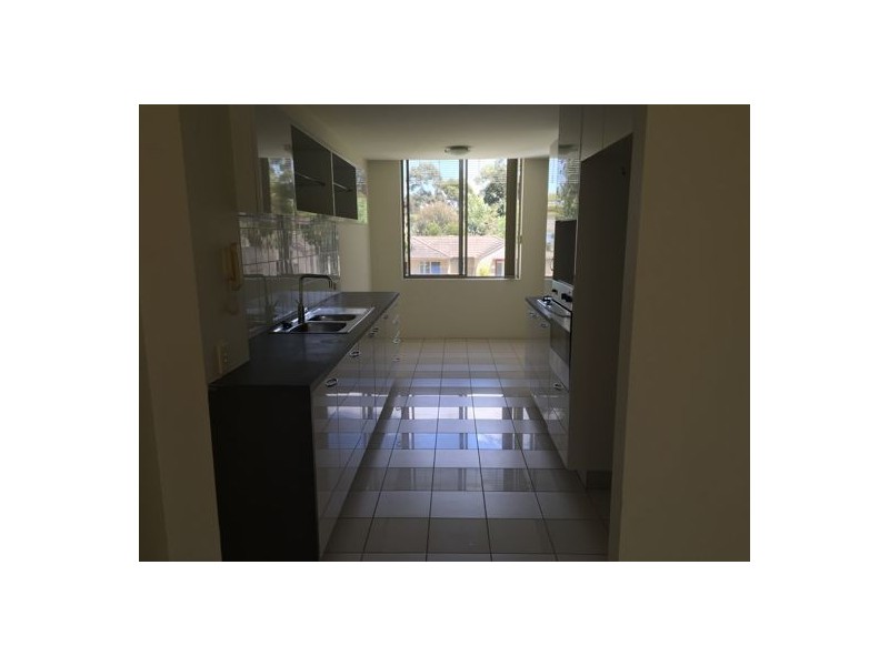 6/3 Devitt Avenue, Newington NSW 2127