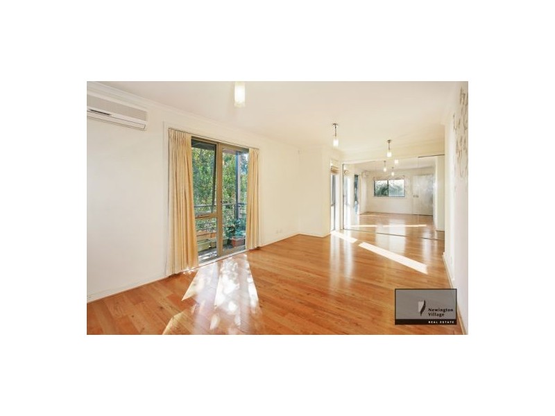 1 Curlew Avenue, Newington NSW 2127