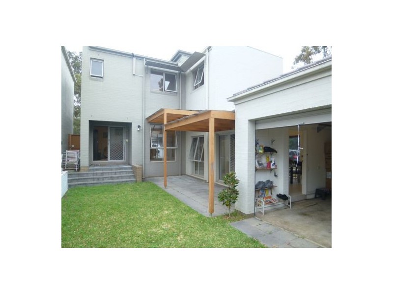 10 Manton Avenue, Newington NSW 2127