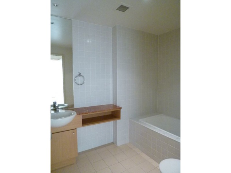 15/27 Bennelong Parkway, Wentworth Point NSW 2127