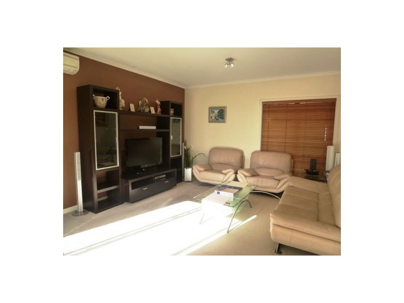 10 Manton Avenue, Newington NSW 2127