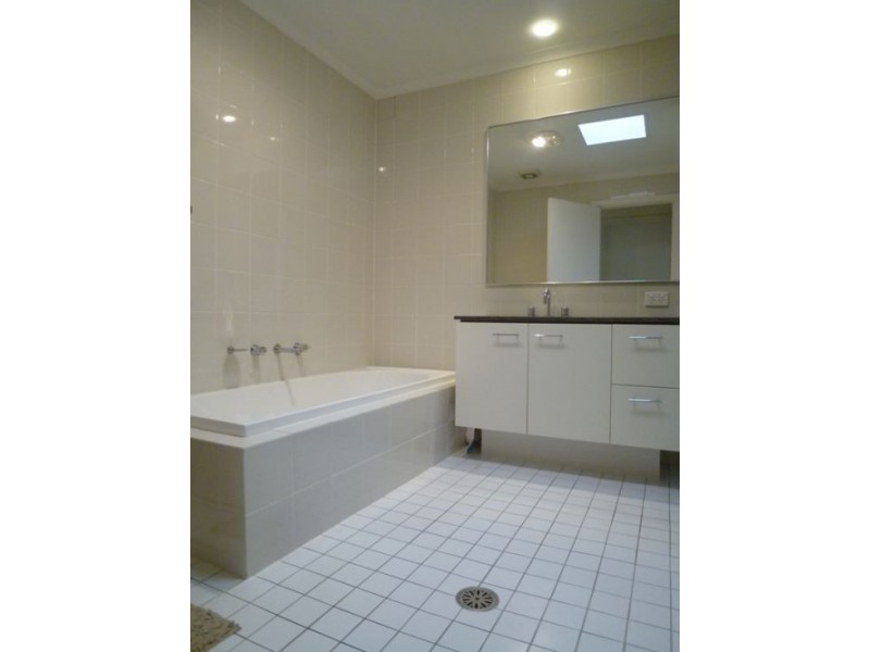 10 Manton Avenue, Newington NSW 2127