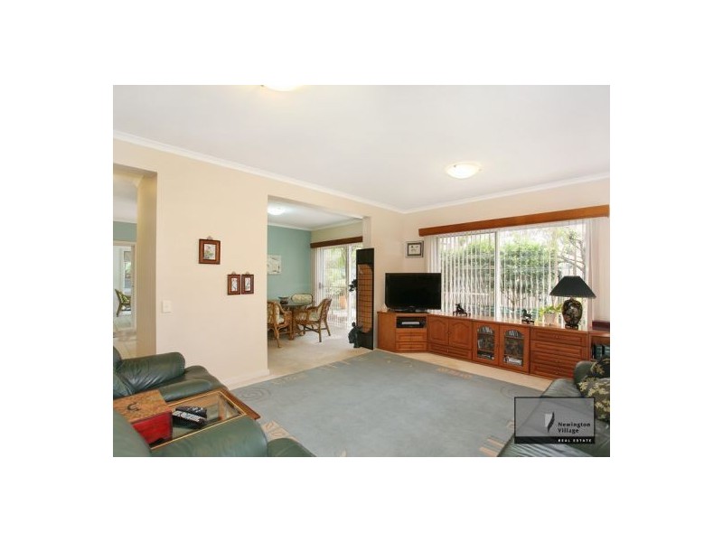 18 Elvstrom Avenue, Newington NSW 2127