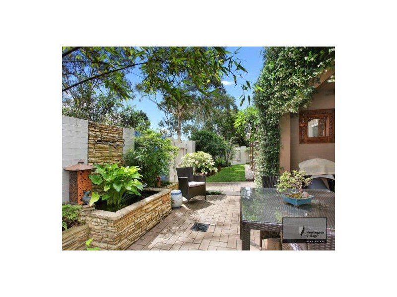 18 Elvstrom Avenue, Newington NSW 2127