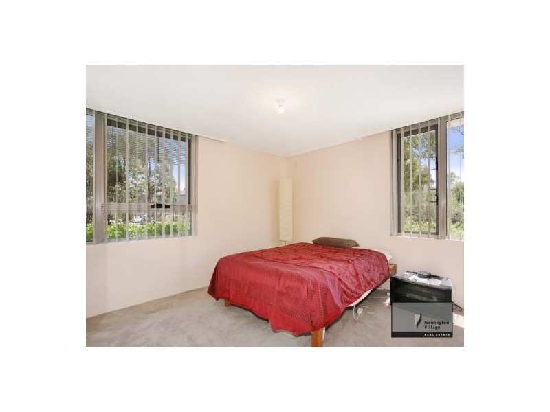 1/1 Owens Avenue, Newington NSW 2127