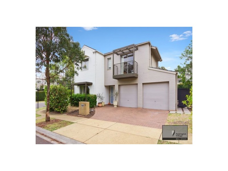 8 Oerter Avenue, Newington NSW 2127