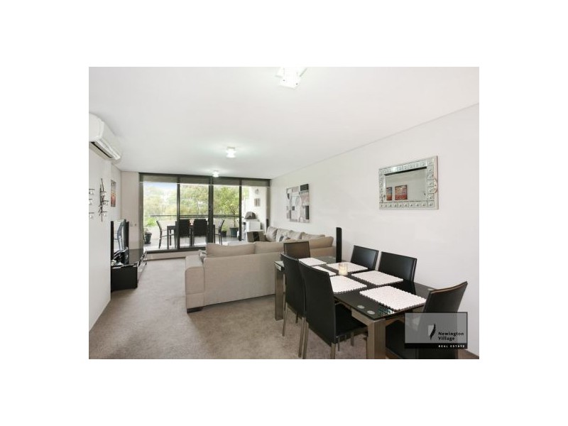 2/1 Sandpiper Crescent, Newington NSW 2127