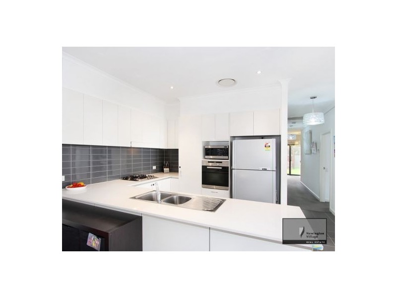 21 Henricks Avenue, Newington NSW 2127