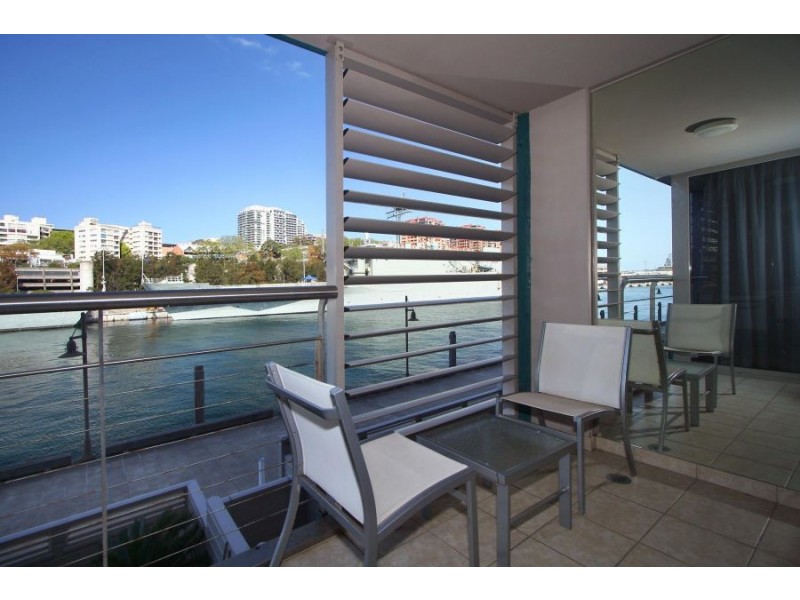 235 Finger Wharf, 6 Cowper Wharf Road, Woolloomooloo NSW 2011