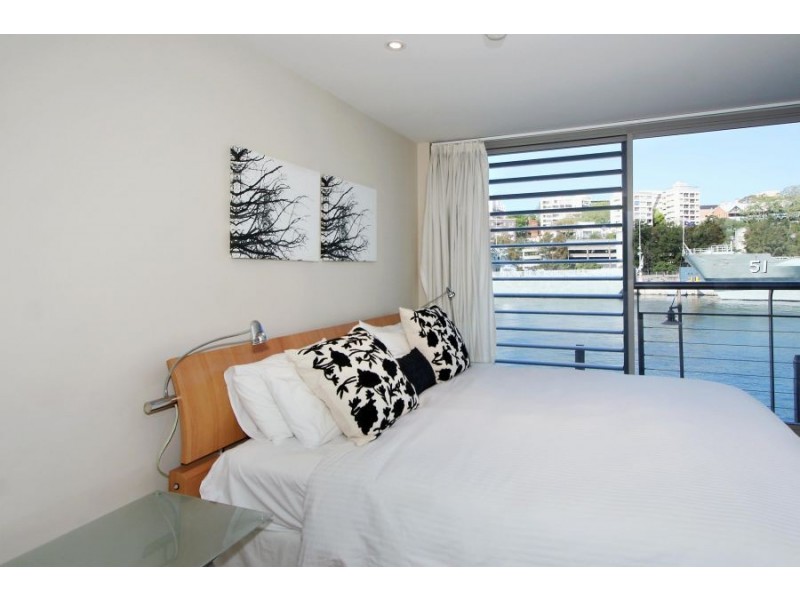 235 Finger Wharf, 6 Cowper Wharf Road, Woolloomooloo NSW 2011