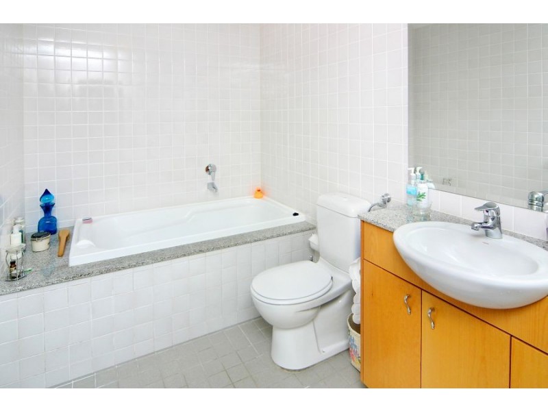 321 Finger Wharf, 6 Cowper Wharf Road, Woolloomooloo NSW 2011