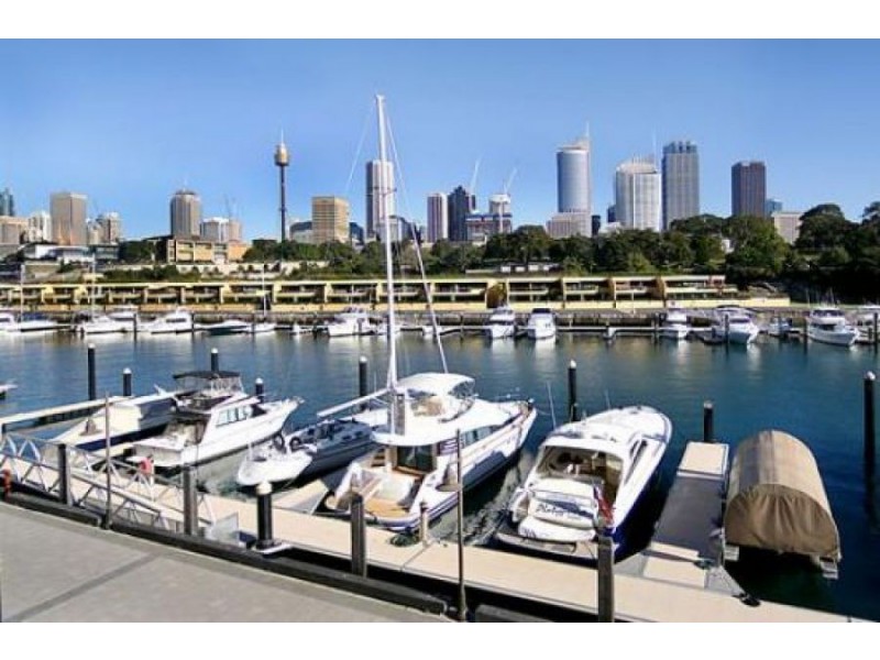 410 Finger Wharf, 6 Cowper Wharf Road, Woolloomooloo NSW 2011