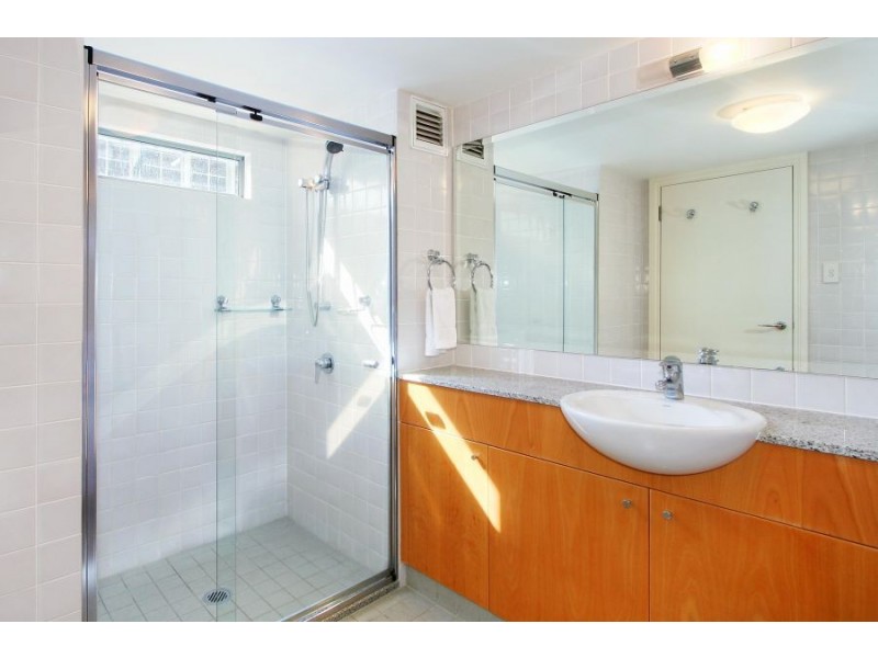 578 Finger Wharf, 6 Cowper Wharf Road, Woolloomooloo NSW 2011