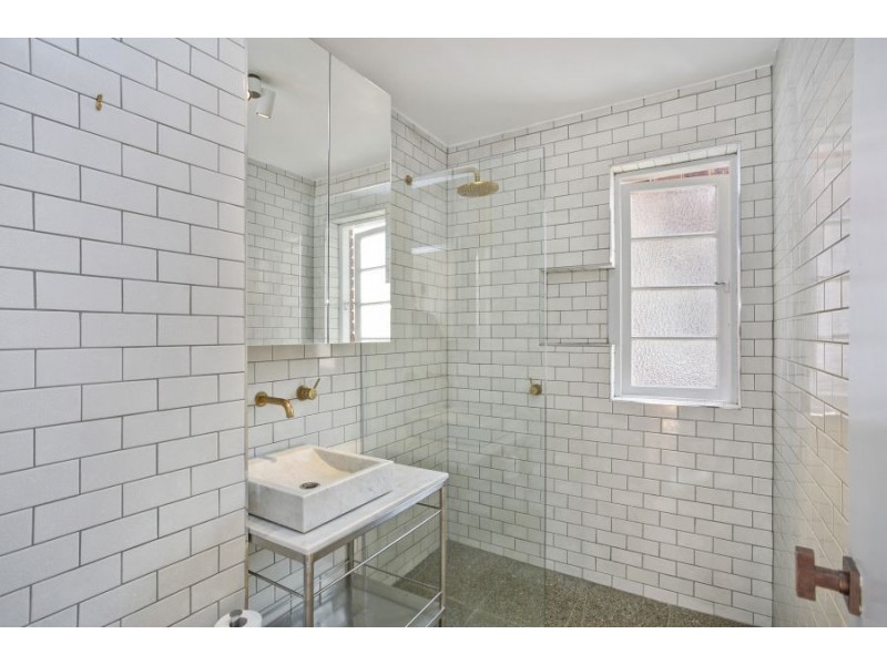 37/6-8 Ithaca Road, Elizabeth Bay NSW 2011