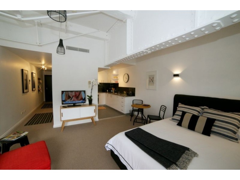 363 Finger Wharf, 6 Cowper Wharf Road, Woolloomooloo NSW 2011