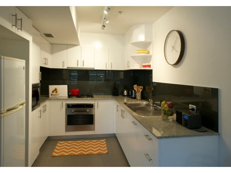 363 Finger Wharf, 6 Cowper Wharf Road, Woolloomooloo NSW 2011