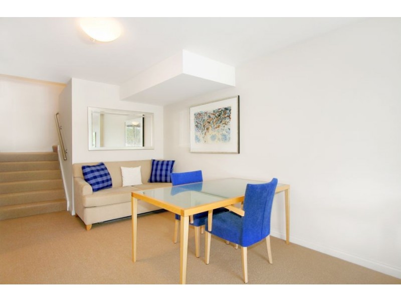 412 Finger Wharf, 6 Cowper Wharf Road, Woolloomooloo NSW 2011