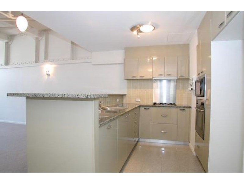 316 Finger Wharf, 6 Cowper Wharf Road, Woolloomooloo NSW 2011