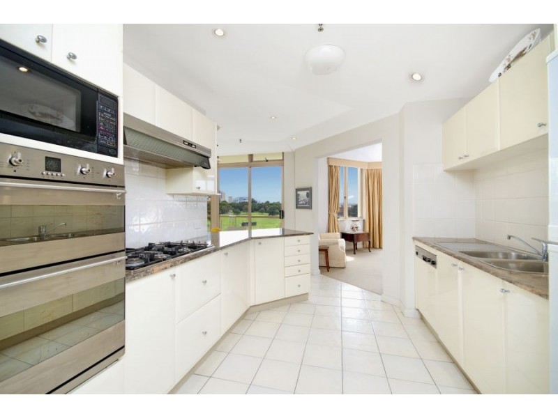 908/63 Crown Street, Woolloomooloo NSW 2011