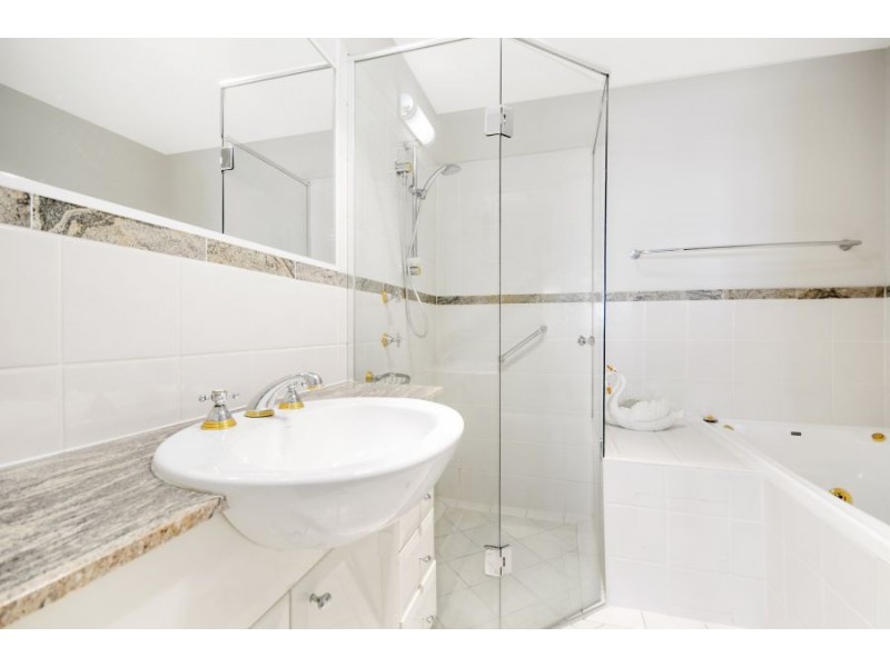 908/63 Crown Street, Woolloomooloo NSW 2011