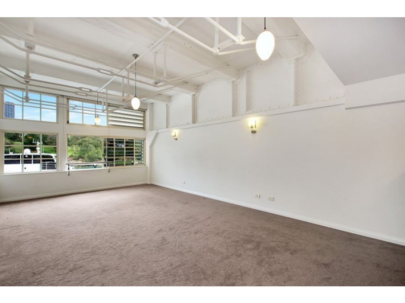316 Finger Wharf, 6 Cowper Wharf Road, Woolloomooloo NSW 2011