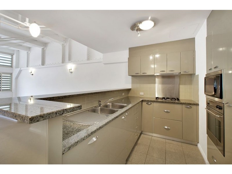 316 Finger Wharf, 6 Cowper Wharf Road, Woolloomooloo NSW 2011