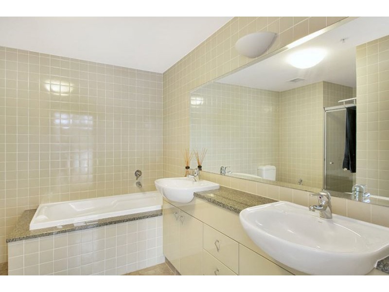 316 Finger Wharf, 6 Cowper Wharf Road, Woolloomooloo NSW 2011