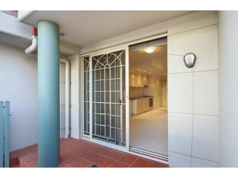 6/13 Ernest Street, Crows Nest NSW 2065