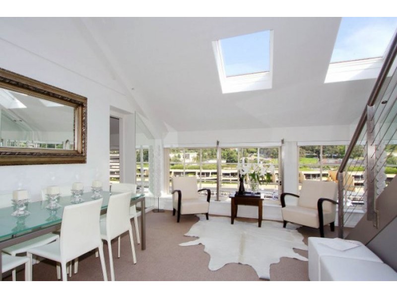 574/6 Cowper Wharf Roadway, Woolloomooloo NSW 2011