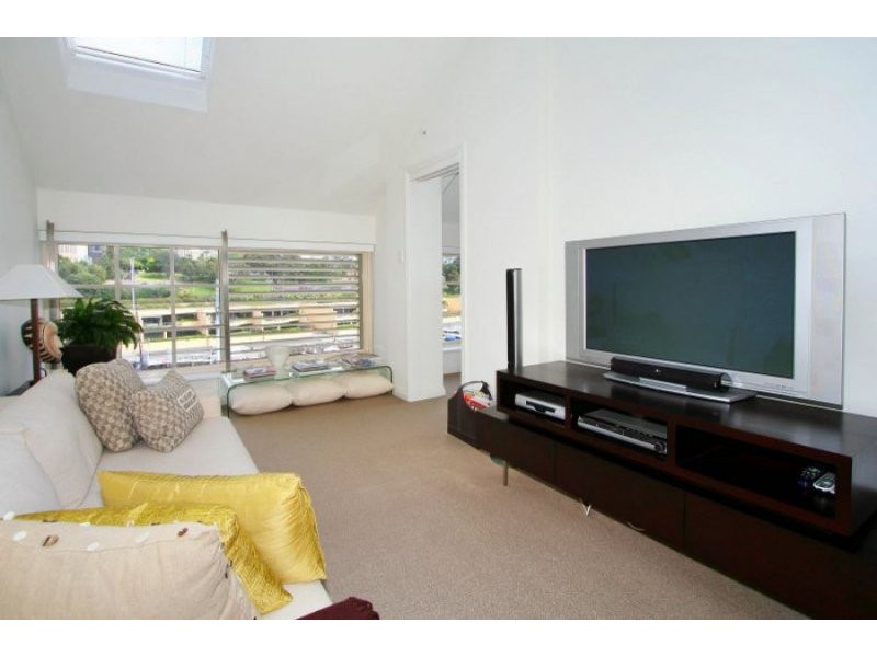 574/6 Cowper Wharf Roadway, Woolloomooloo NSW 2011