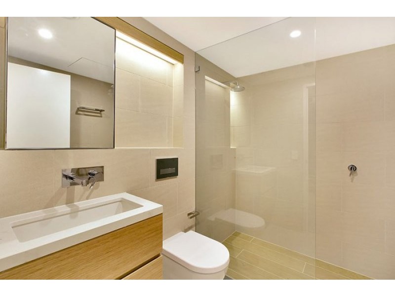 S201/68 Sir John Young Crescent, Woolloomooloo NSW 2011