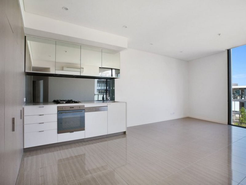 870/2 Cooper Place, Zetland NSW 2017