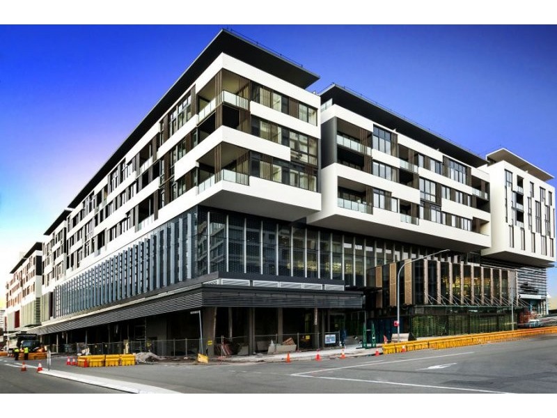 668/2 Cooper Place, Zetland NSW 2017