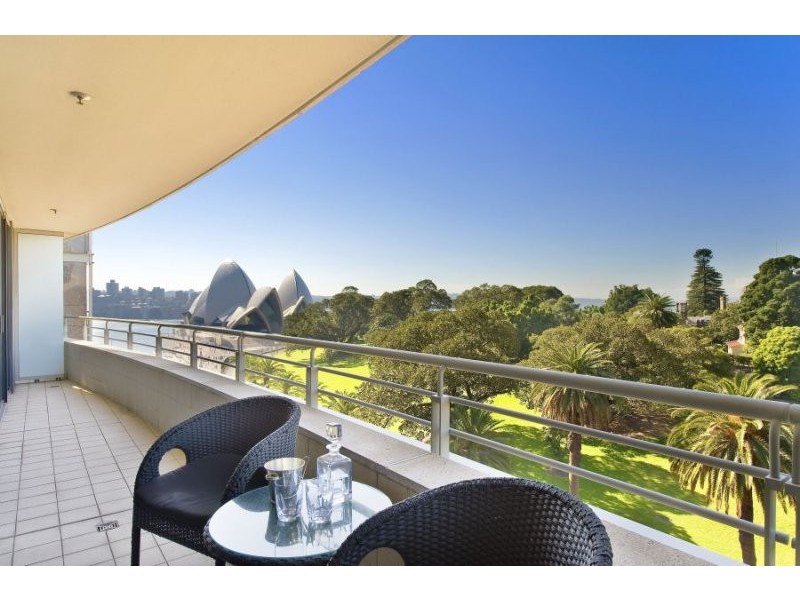 82/5 Macquarie Street, Sydney NSW 2000