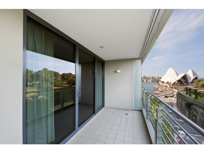 3 Macquarie Street, Sydney NSW 2000