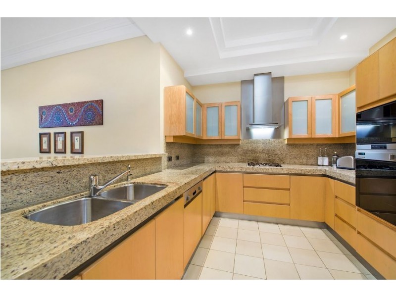 15/7 Macquarie Street, Sydney NSW 2000