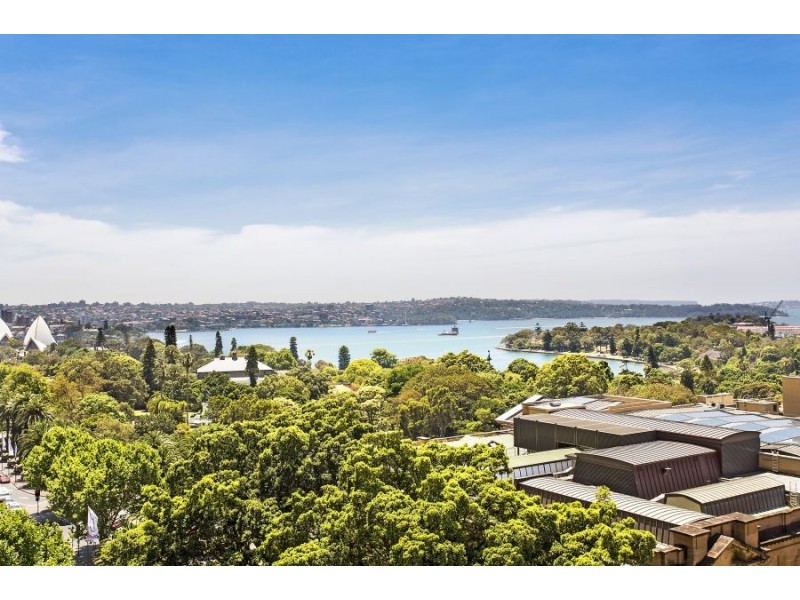 1002/185 Macquarie Street, Sydney NSW 2000