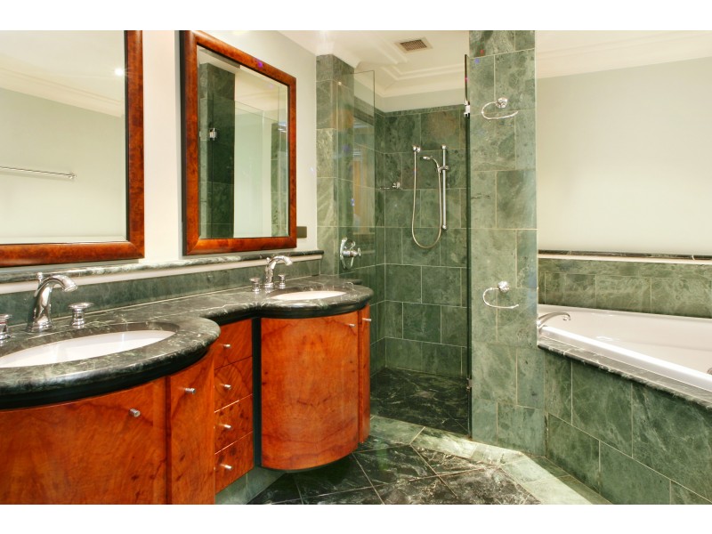 8/155 Kent Street, Sydney NSW 2000