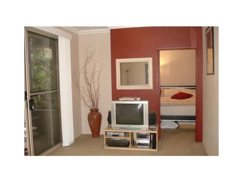 12/13 Ernest Street, Crows Nest NSW 2065