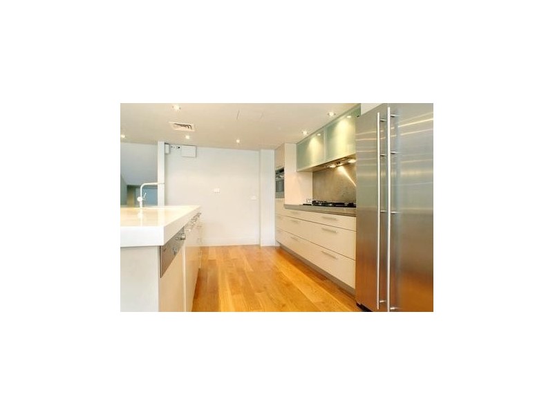 536/6 Cowper Wharf Road, Woolloomooloo NSW 2011