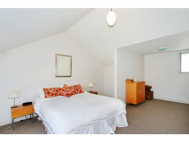 519/6 Cowper Wharf Road, Woolloomooloo NSW 2011