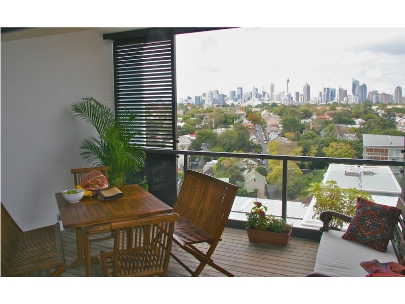 1204/7 Sterling Circuit, Camperdown NSW 2050