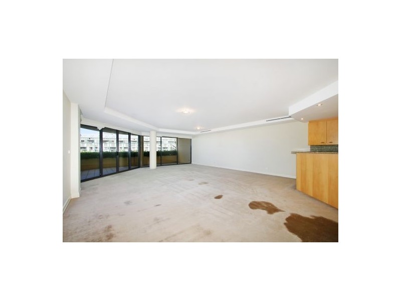 15/10 Lincoln Crescent, Woolloomooloo NSW 2011