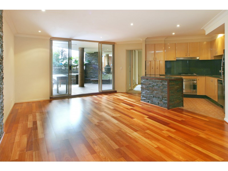 3/2 Military Rd, Watsons Bay NSW 2030