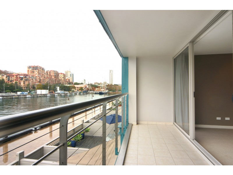 230/6 Cowper Wharf Road, Woolloomooloo NSW 2011